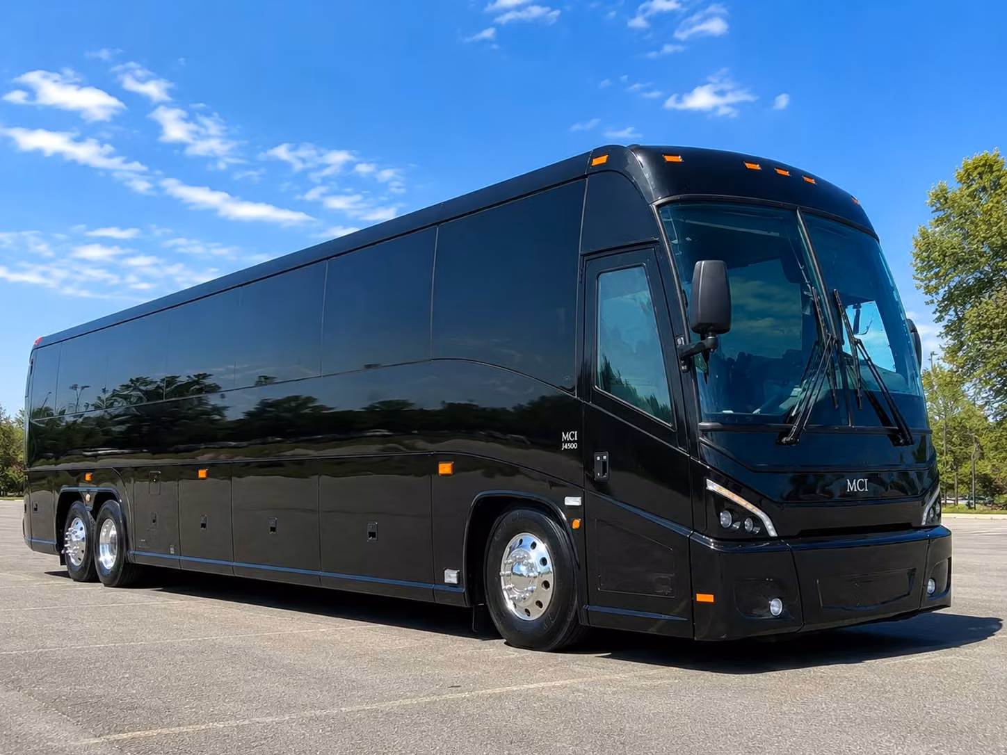 airport shuttle and cruise transfer bus rentals serving santa clara