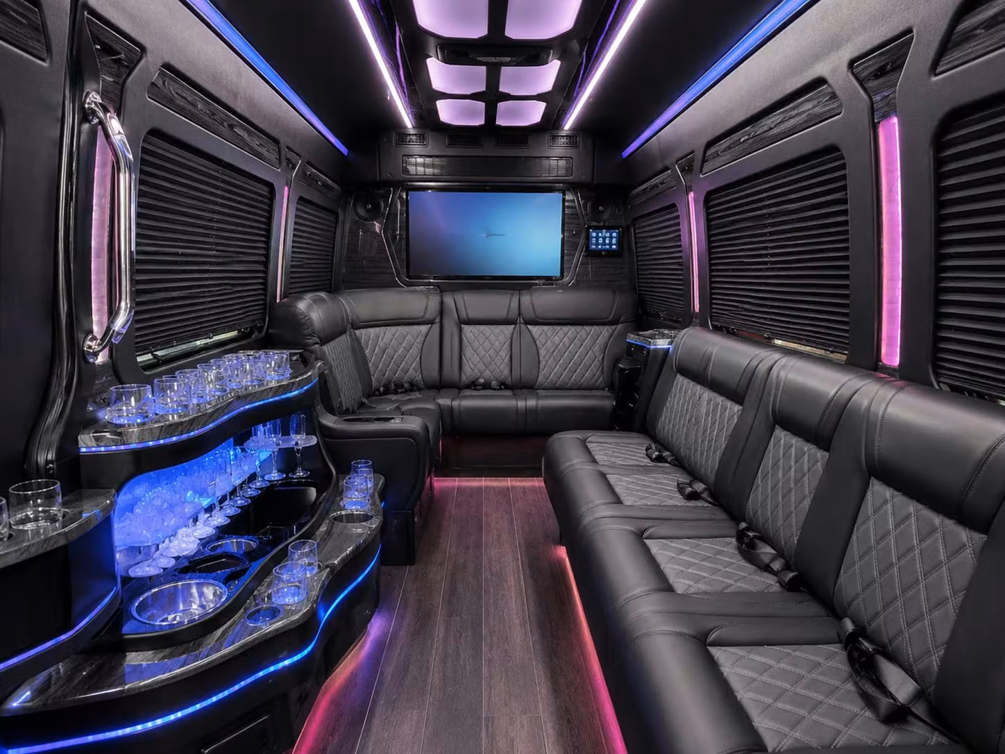 corporate group sporting event shuttles in santa clara
